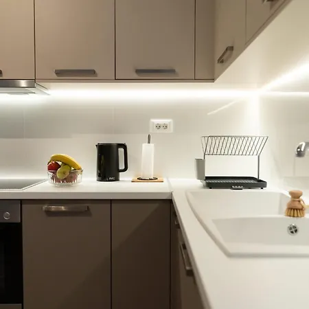 Lumiere Flat W Parking *